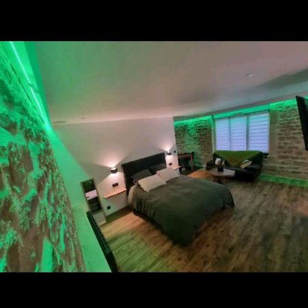 Romantique Room Charleville-Mézières Dış mekan fotoğraf