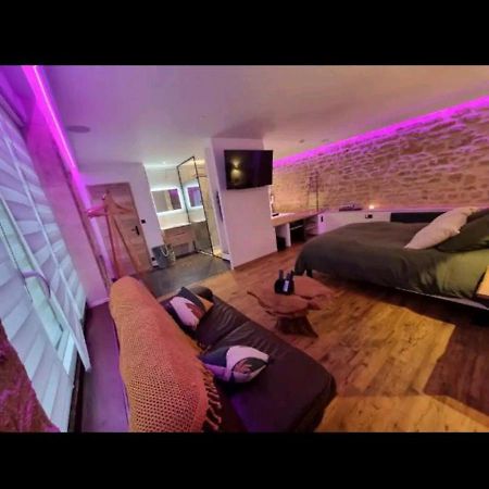 Romantique Room Charleville-Mézières Dış mekan fotoğraf